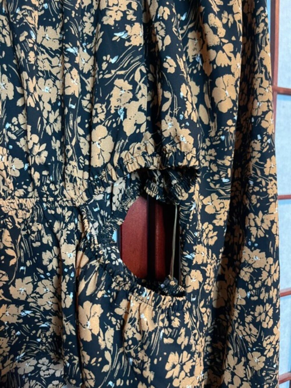 Blouse - Picture 2 of 7